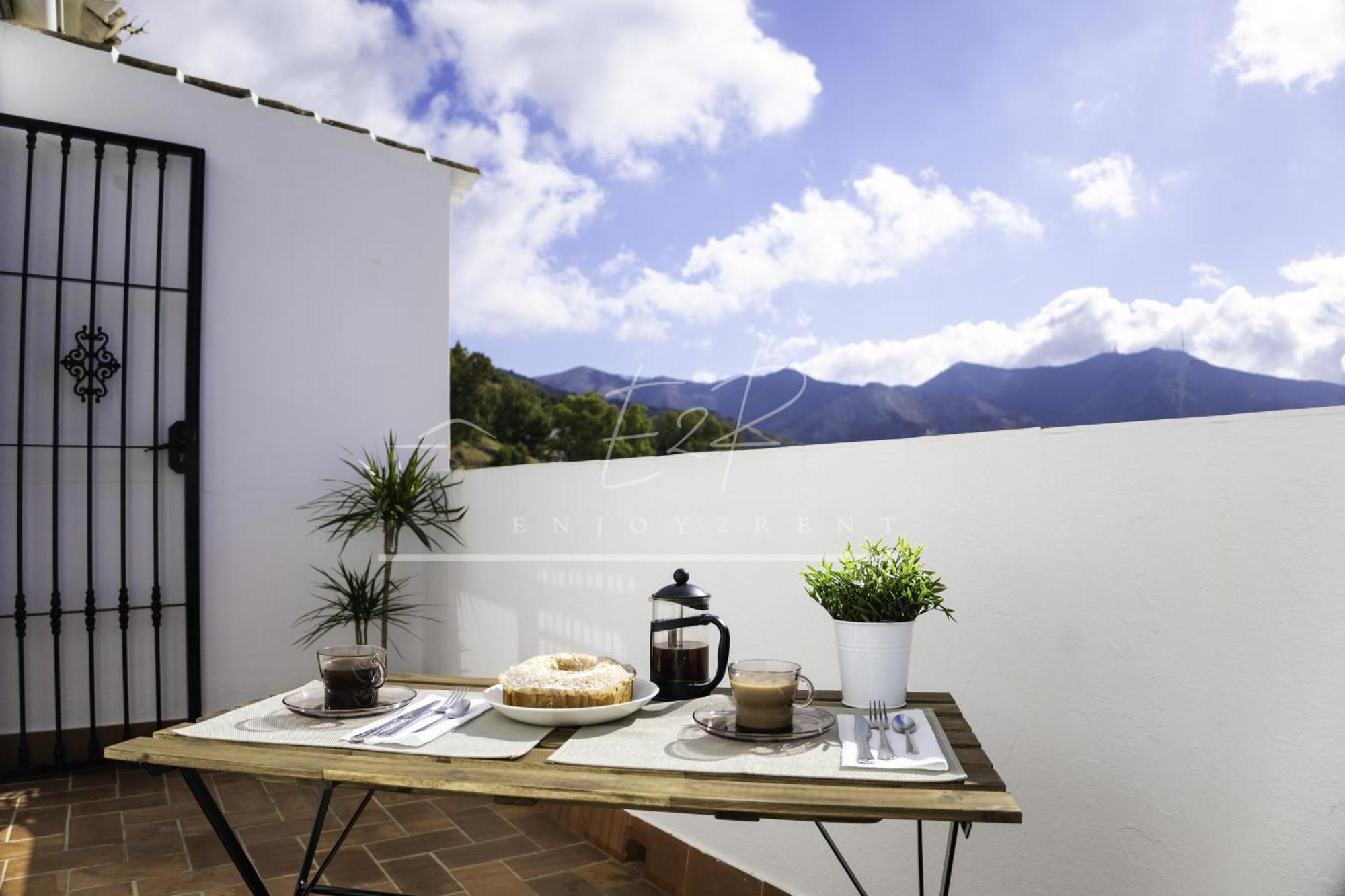 Апартаменты Enjoy2Rent Apartamento Charcones En Mijas Pueblo Экстерьер фото
